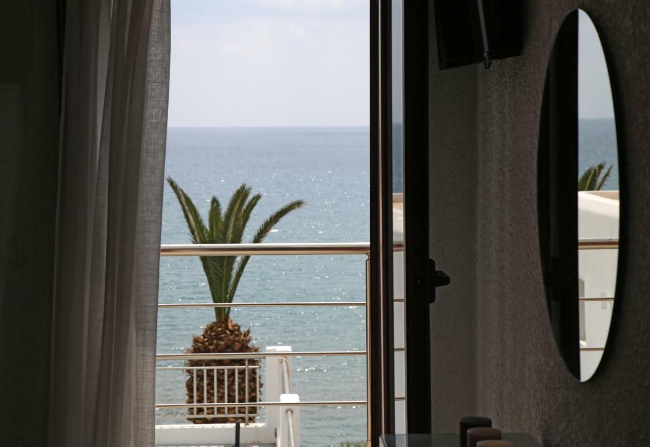 Blue Ocean Apartments Макригиалос Экстерьер фото